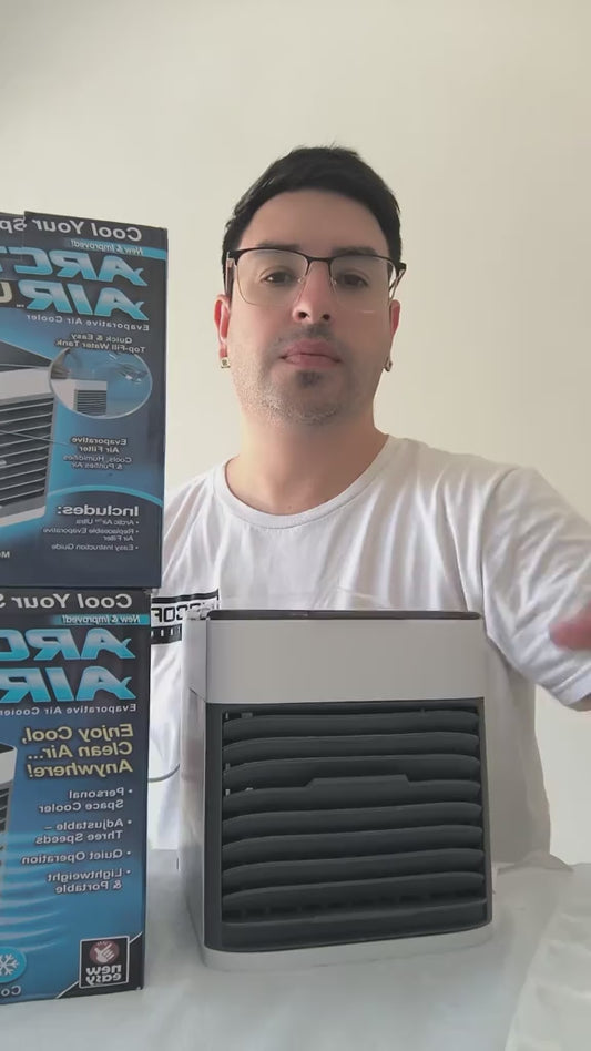 Mini Ventilador Enfriador de Aire Portátil con Luz LED – 3 Velocidades